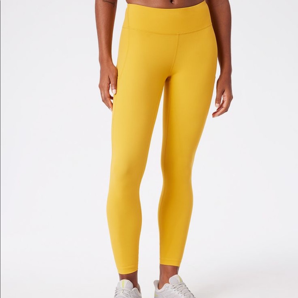 NWOT Outdoor Voices 7/8 Zoom legging